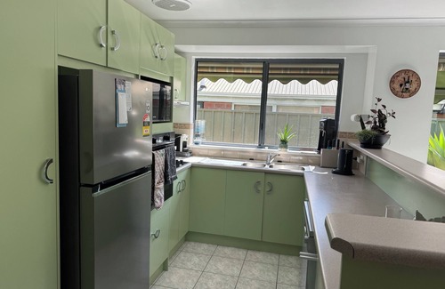 McLaren Vale House | Cin cin at McLaren is a cozy 2 bedroom house in the heart of McLaren Vale