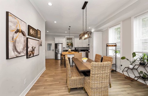 Mount Auburn House | Cincy Comfort Retreat