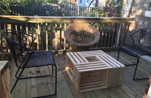 East Price Hill Apartment | Cindy Cozy Comfort in Price Hill - 10 mins to DWTN