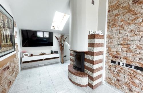 Locate di Triulzi Apartment | Cinema Terrace - Locate Triulzi, Milano
