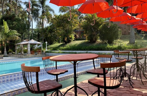 Sao Roque House | Cinematographic site with 360° of green - Espaço Lorran Eventos