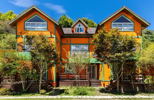 Ren'ai House | Cingjing Star Lohas Manor B&B