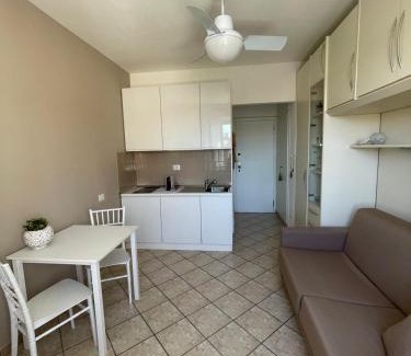 San Bartolomeo al Mare Apartment | Cinquantanove al mare