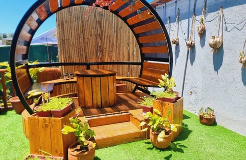 Balabag Apartment | CiNta Hotel - Triple Room with Balcony
