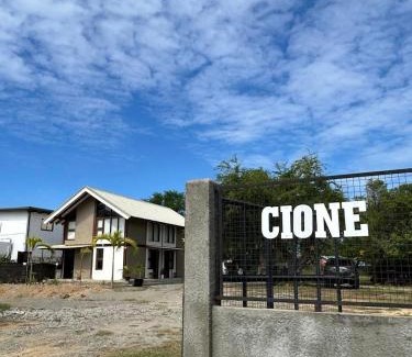Bacnotan Villa | Cione beach house