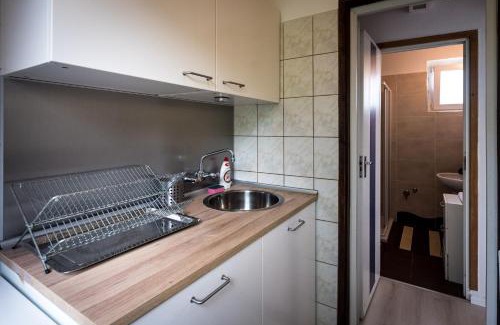 Szarvas House | Ciprus Lak