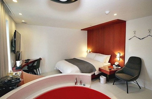 Hapjeong-dong Hotel | Circle Hotel Seoul