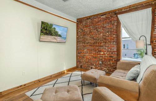Sebring Apartment | Circle Overlook-Downtown Apartment Stay