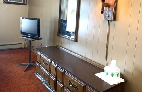 Williams Hotel | Circle S Motel
