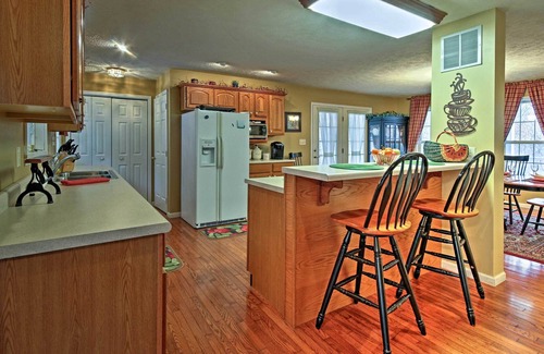 Circleville House | Circleville Home w/ 5 Private Acres & Mtn Views!
