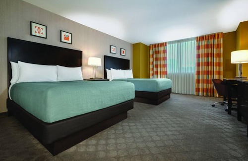 Las Vegas Strip Resort | Circus Circus Hotel, Casino & Theme Park