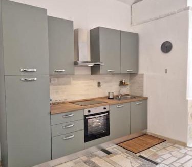 Marina Di Camerota Apartment | Cisterna - Loft con giardino