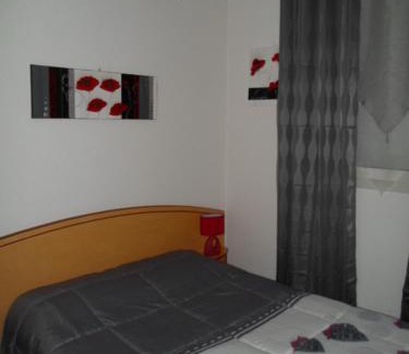 Pont-du-Casse Hotel | Cit'Hôtel- Hôtel d'Occitanie