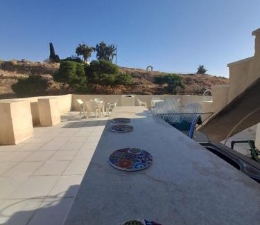 Downtown Amman Hotel | Citadel Mountain Guest House