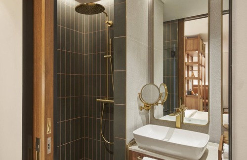 Dhoby Ghaut Hotel | Citadines Connect City Centre Singapore