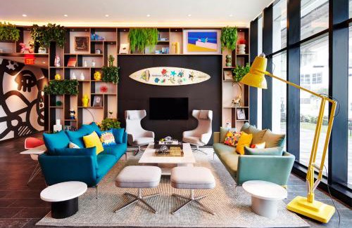 Downtown Miami Hotel | citizenM Miami Worldcenter