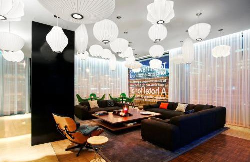 Schiphol Hotel | citizenM Schiphol Airport