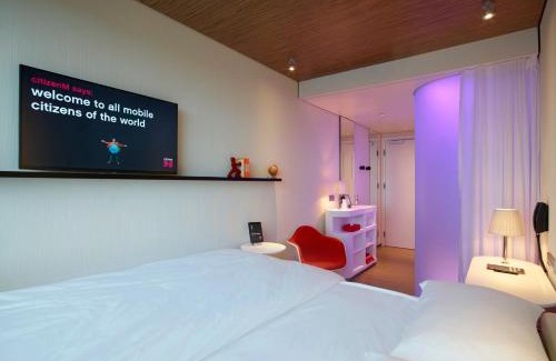 Schiphol Hotel | citizenM Schiphol Airport