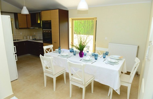 Agrilos Villa | Citron Pale Villa with Private Pool