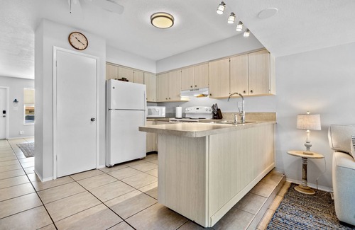 Croissant Park House | Citrus Isles Waterfront Home