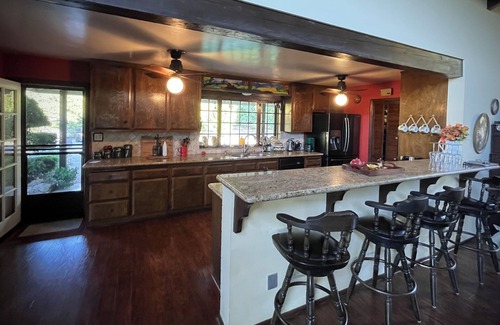 Fillmore House | Citrus Ranch Resort