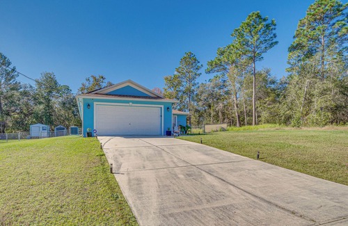 Citrus Springs Cottage | Citrus Springs Retreat w/Grill & Screened Porch!