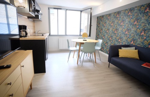 Le Bon Sauveur Apartment | City Affaire - Hotel de Ville Caen