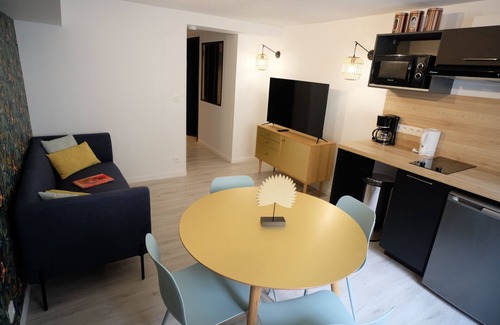 Le Bon Sauveur Apartment | City Affaire - Hotel de Ville Caen