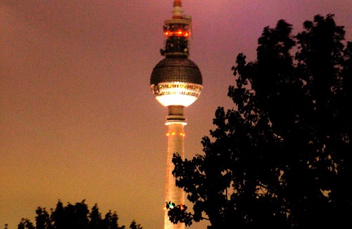 Friedrichshain Apartment | city ALEX & top view