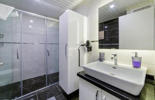 Alanya Villa | City and Sea View Pool Lüx Villa