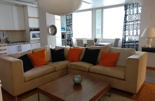 Keminmaa Apartment | City Apartment by the River