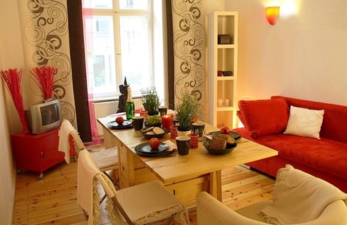 Schoeneberg Apartment | City- Apartment 'Rosen' - near Potsdamer Platz, Downtown