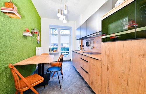 Kaßberg Apartment | City-Apartment-Terrace-Parkplatz-Private Bathroom