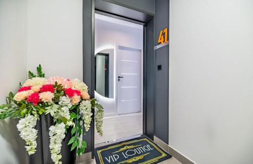 Rzeszow Apartment | City Break Apartment z gabinetem, 2 łazienkami, tarasem i garażem podziemnym w cenie