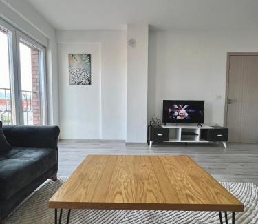 Jerli Talinovac Apartment | City Center 2bedroom