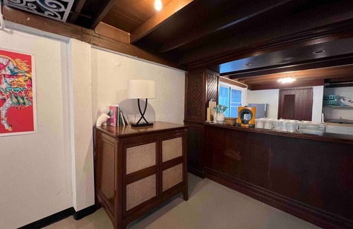 Bang Rak Apartment | CITY Center 5 BR cozy home, the famous TALAT NOI