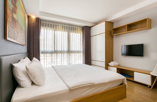 District 10 Apartment | City center, 500m to Ben Thanh market