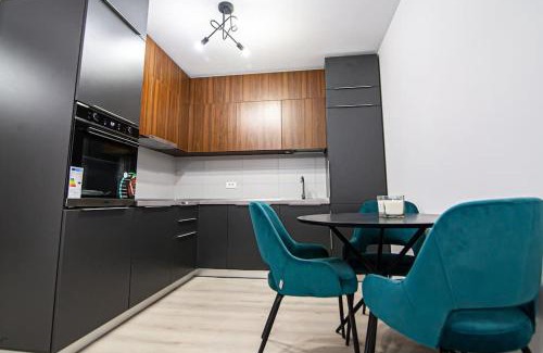 Resita Apartment | City Center Accomodation- 401