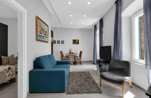 Makarska Old Town Apartment | City Center Apartment Dvor Kalalarga