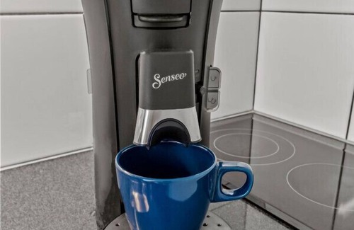 Winterthur Apartment | City Center Coffee Workplace Washer