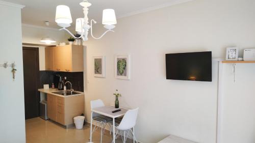 Vardaris Apartment | City Center Fresh Studio #Self Check In#