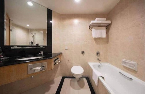 Downtown Singapore Hotel | City Center Hotel Singapore Connecting Room.