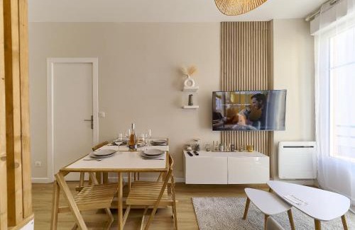 Liberation Apartment | City Center - Magnificent Apartment - Cozy - Wifi
