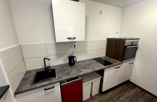 Bad Hersfeld Apartment | City Center Room "Zuse" with kitchen in the city center