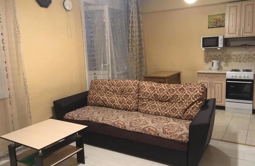 Ulan-Ude Apartment | City center! Smolina street 79, 8
