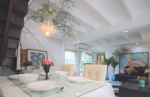 Phaya Thai House | City Center Home in Ari ❤ Chatuchak ☀ WiFi ☀ BTS☀Full Services