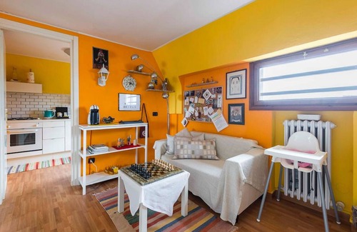 Old Town Apartment | City Center with private parking and stunning view.