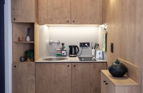 Kosancicev Venac Apartment | City Centre Elegance: Kosancicev Venac Studio