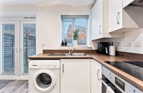 Coventry House | City Centre House | Free Parking | WIFI | Sofa Bed