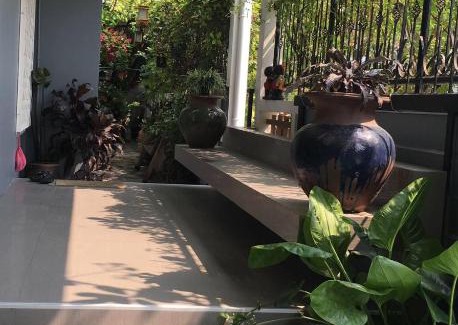 Bang Lamphu Lang Villa | city centre near the beach villa
